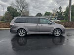 2020 Toyota Sienna SE