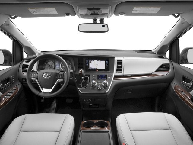 2017 Toyota Sienna XLE