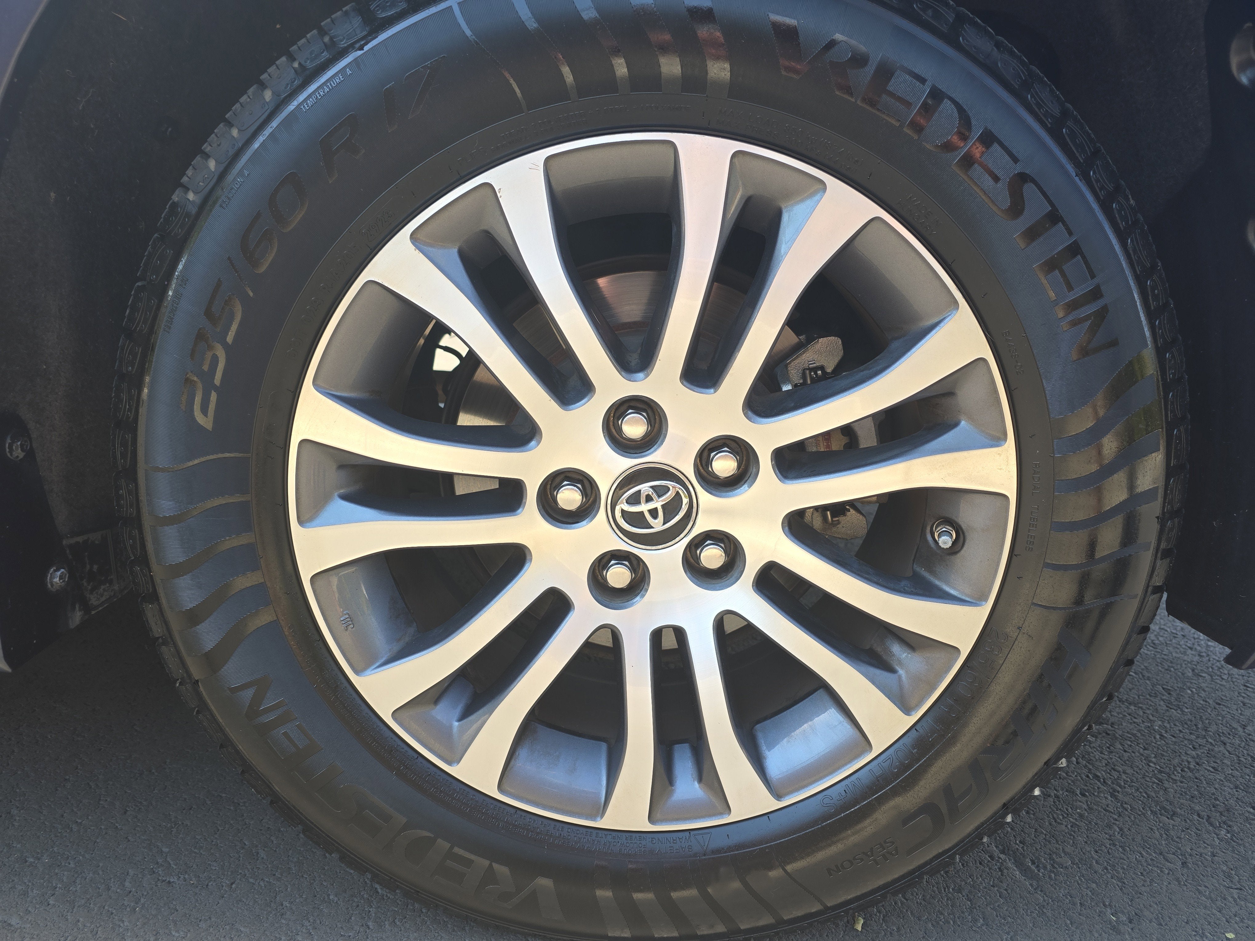 2019 Toyota Sienna XLE