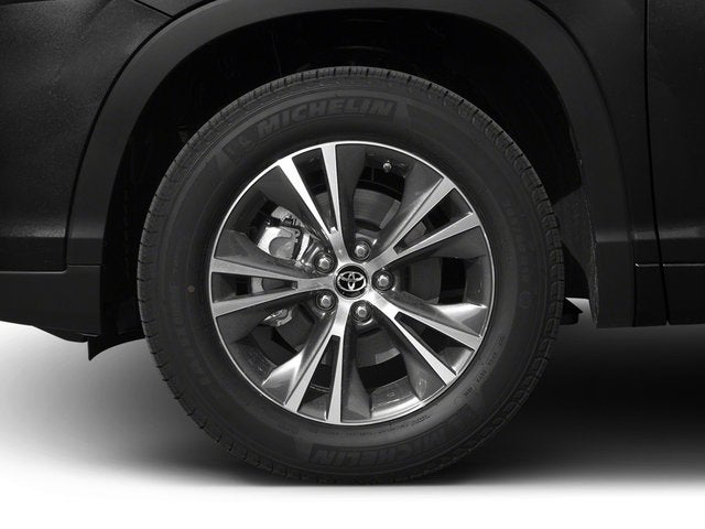 2017 Toyota Highlander Base