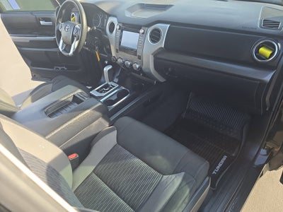 2017 Toyota Tundra SR5