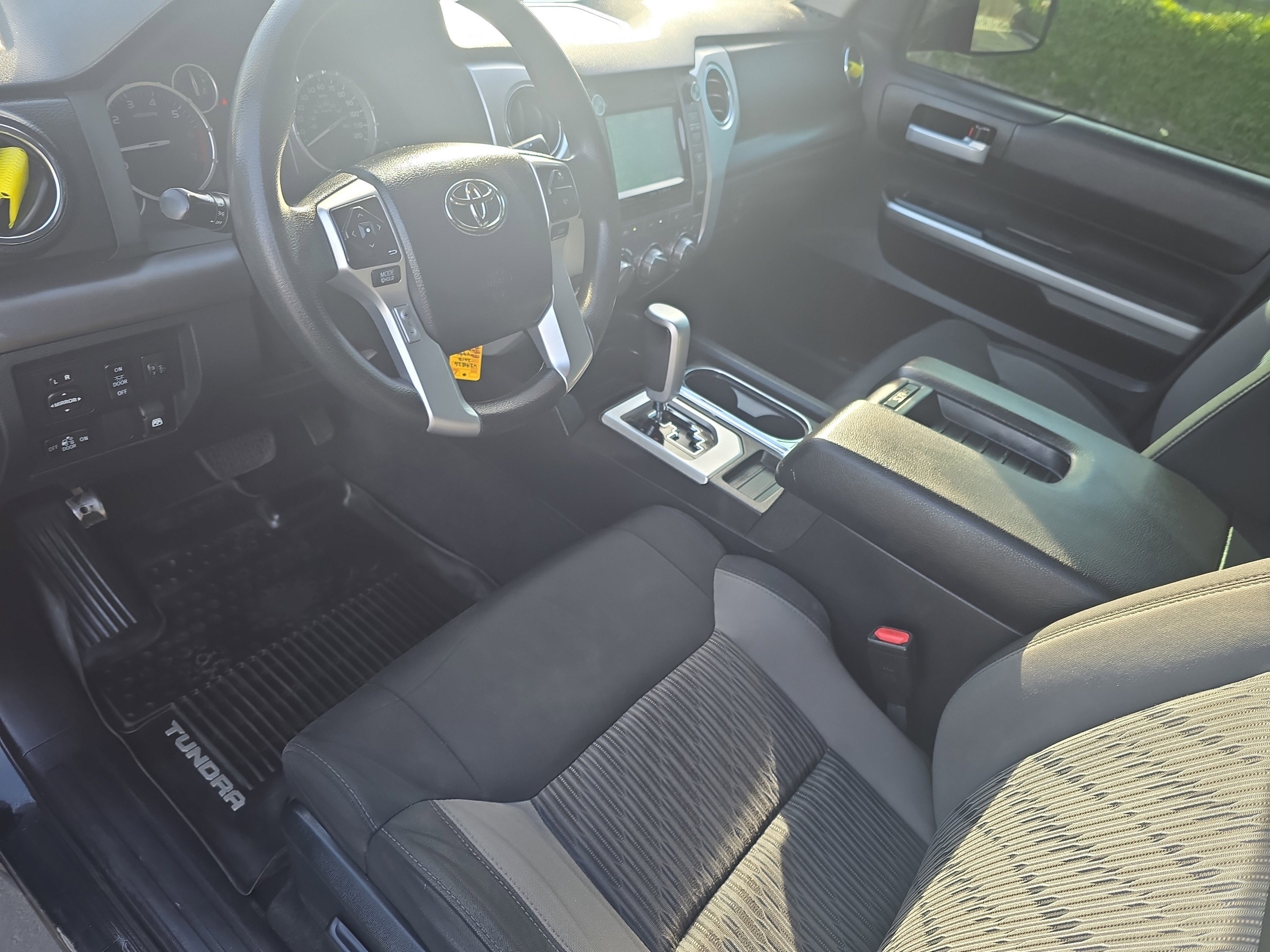 2017 Toyota Tundra SR5