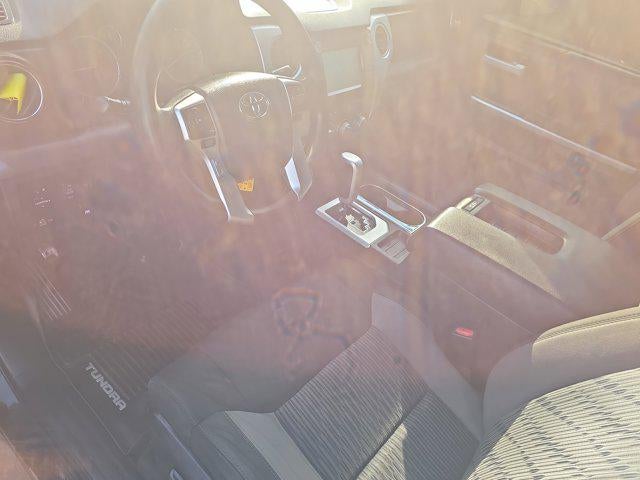 2017 Toyota Tundra SR5