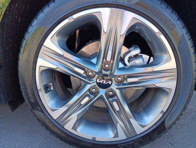 2024 Kia K5 EX
