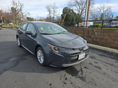 2025 Toyota Corolla LE