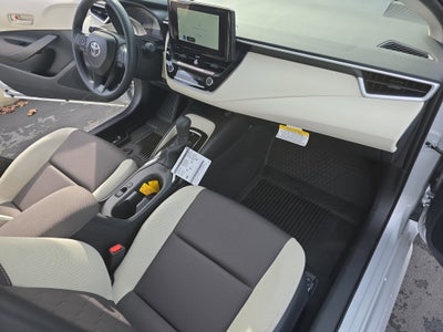 2025 Toyota Corolla LE