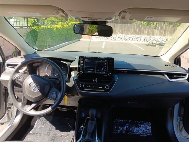 2022 Toyota Corolla LE - Photo 22