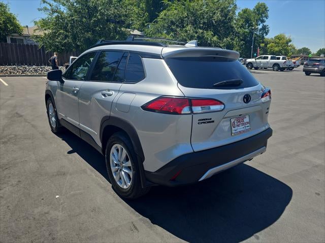 2022 Toyota Corolla Cross LE