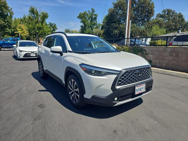 2023 Toyota Corolla Cross XLE