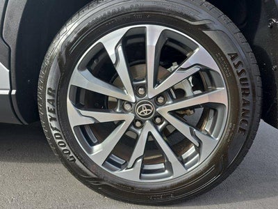 2023 Toyota Corolla Cross XLE