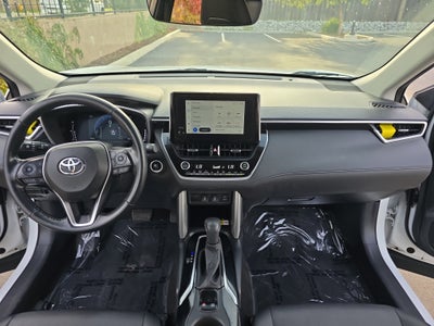 2023 Toyota Corolla Cross XLE