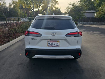 2023 Toyota Corolla Cross XLE