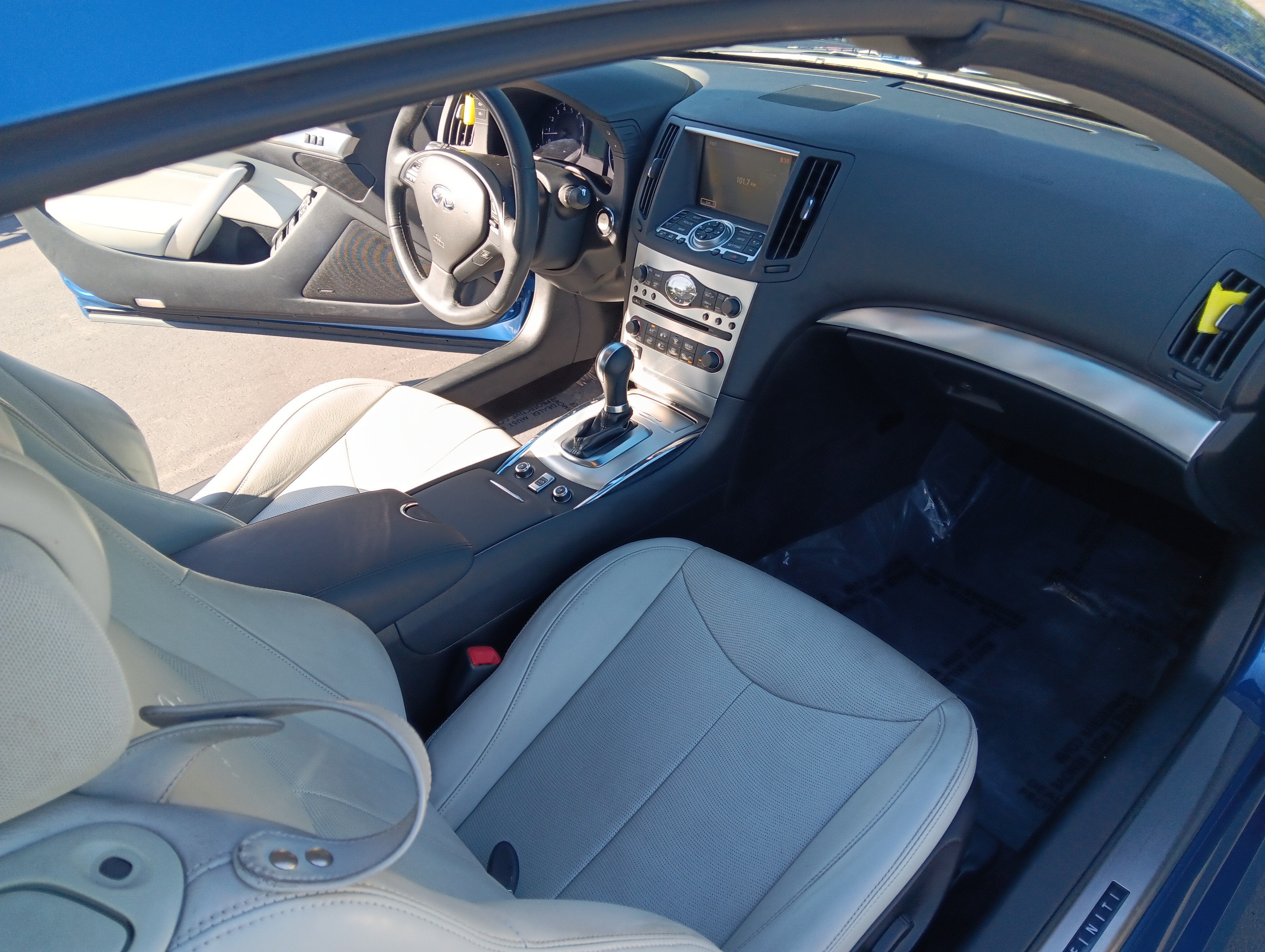 2013 INFINITI G37 Convertible Base