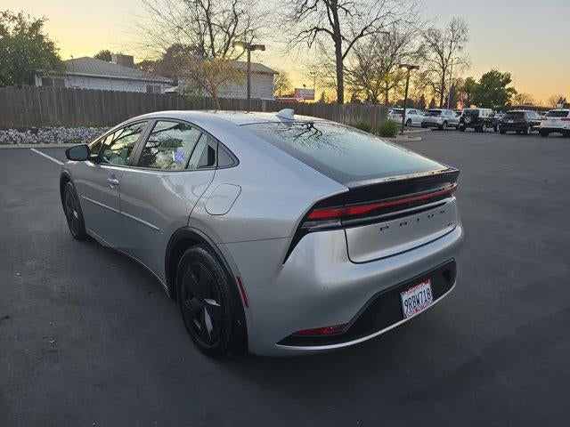 2024 Toyota Prius LE