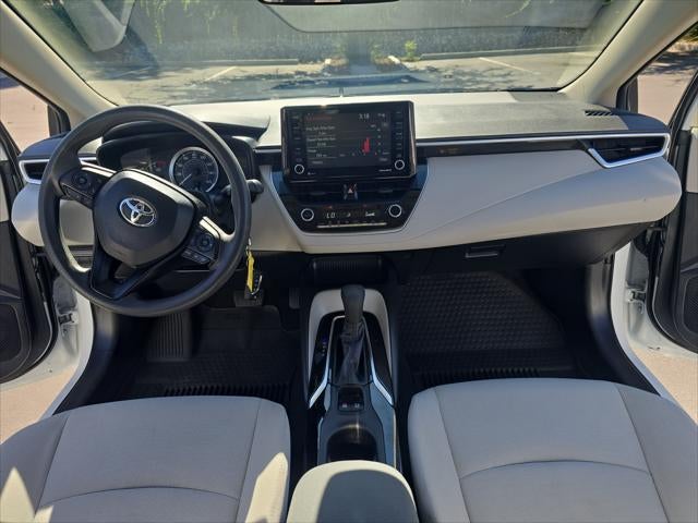 2022 Toyota Corolla LE - Photo 11
