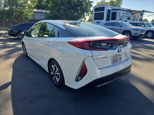 2018 Toyota Prius Prime Premium - Photo 16