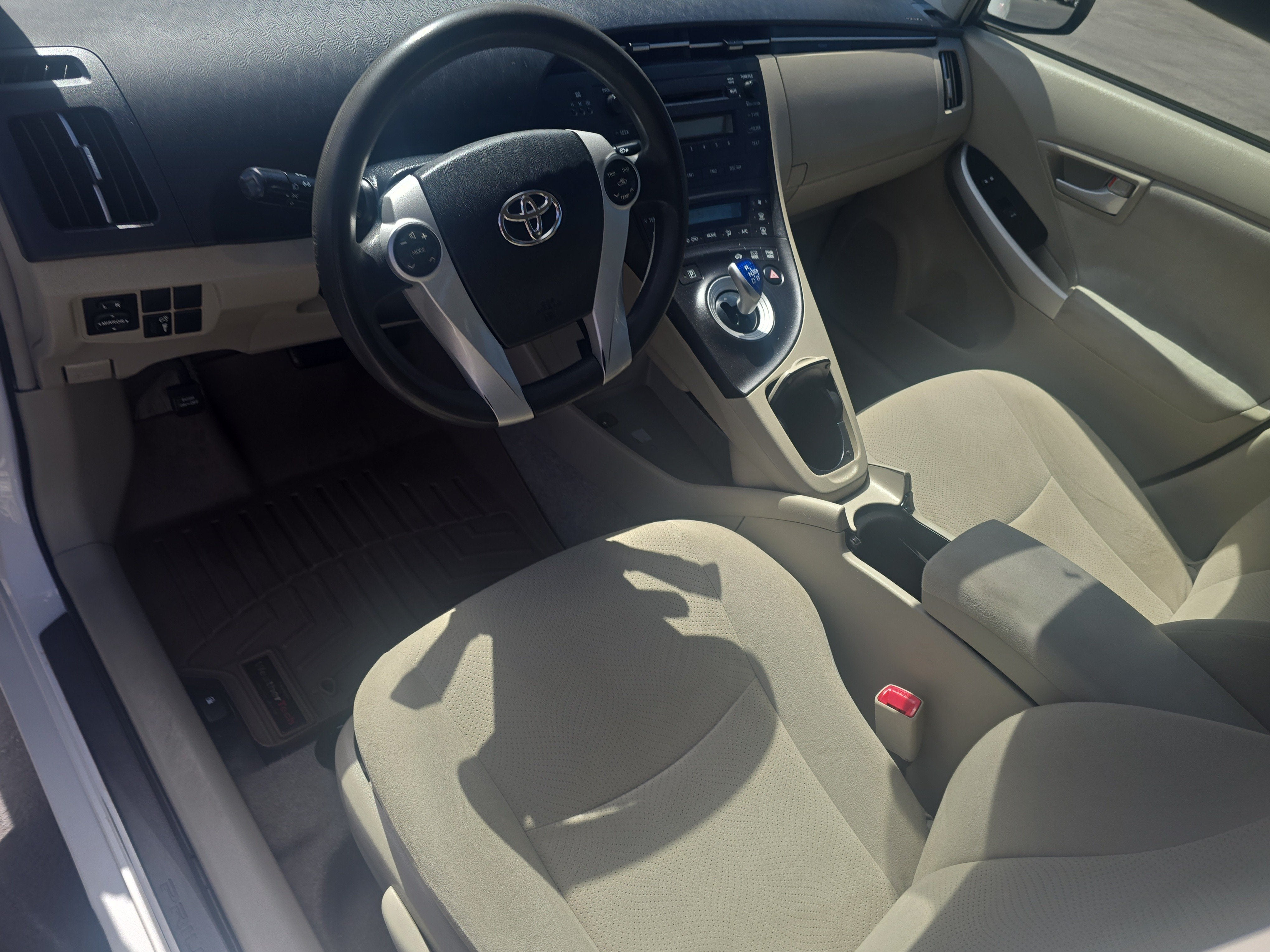 2010 Toyota Prius II