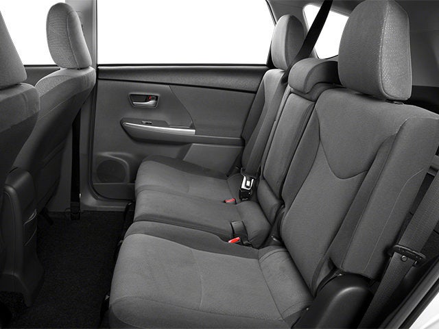 2014 Toyota Prius v Five