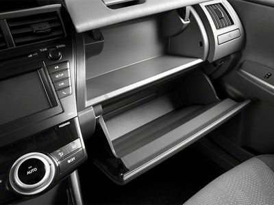 2014 Toyota Prius v Five
