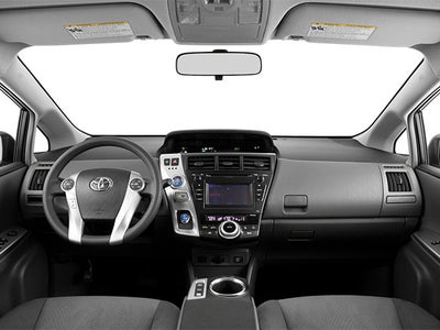 2014 Toyota Prius v Five