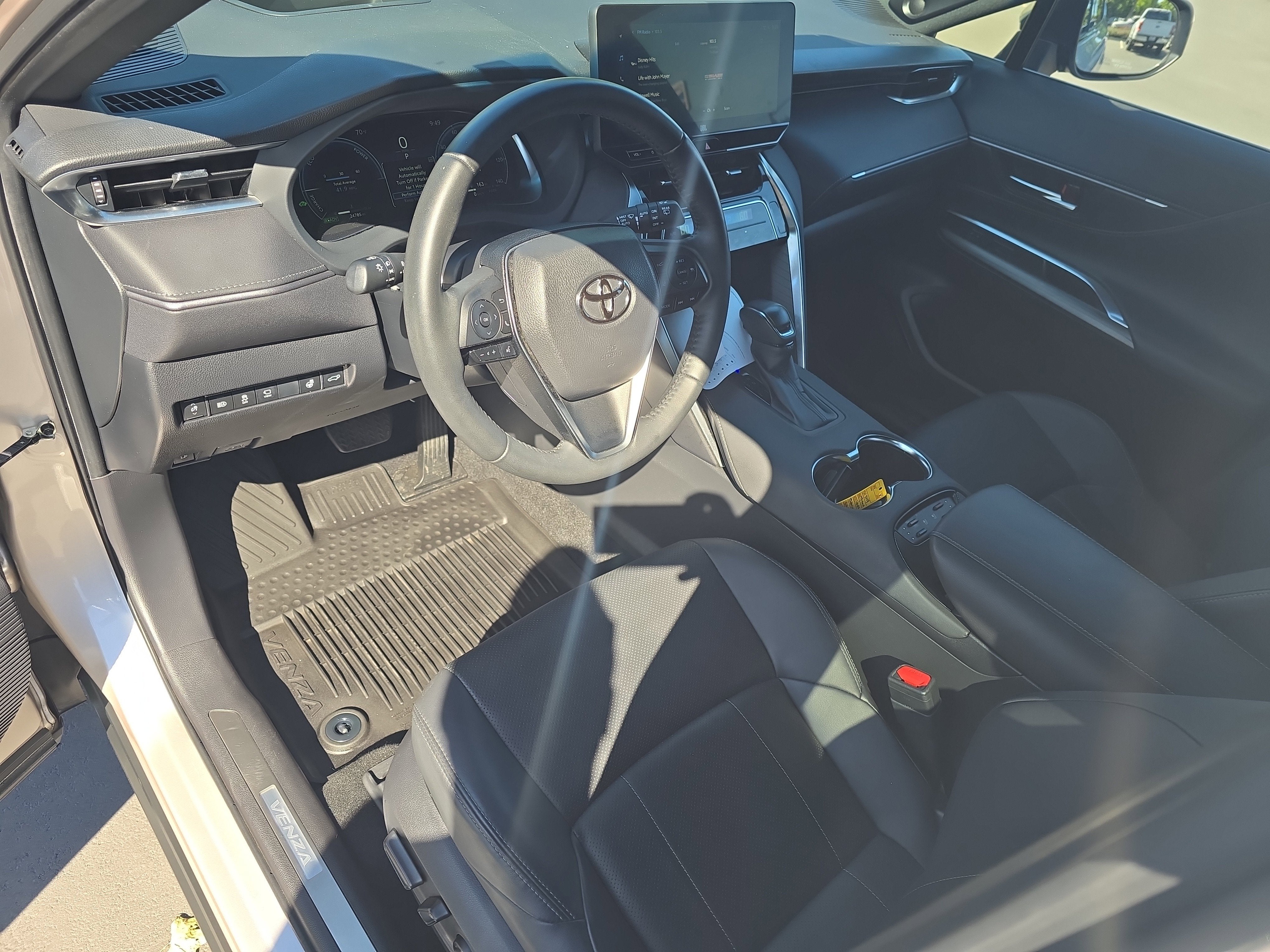 2023 Toyota Venza Limited