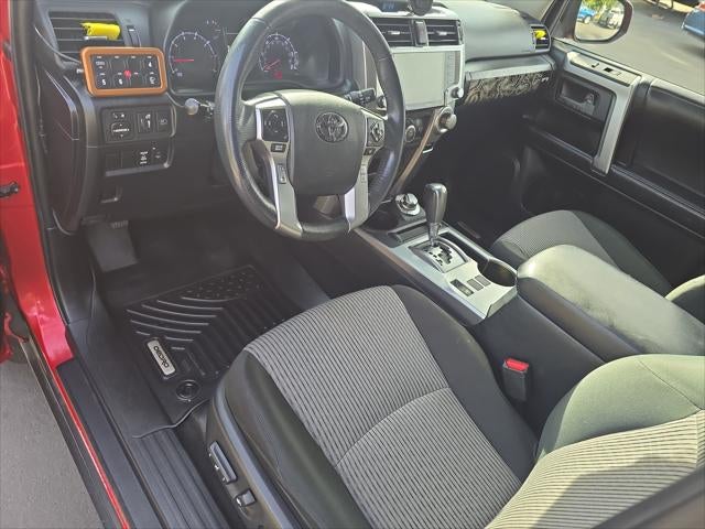 2022 Toyota 4Runner SR5