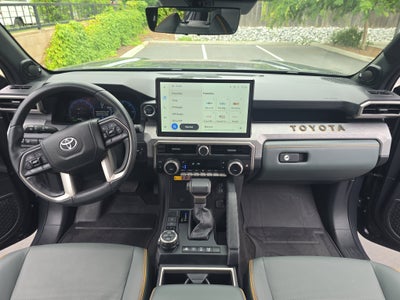 2025 Toyota 4Runner Hybrid Trailhunter