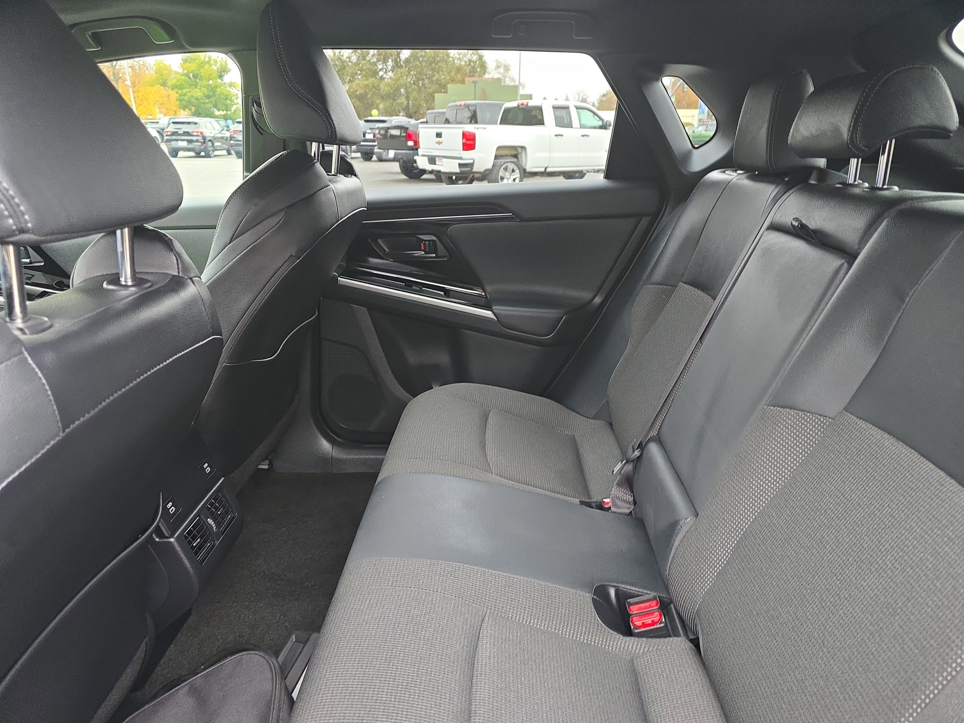 2025 Toyota bZ4X XLE