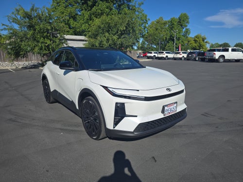 2026 Toyota C-HR XSE