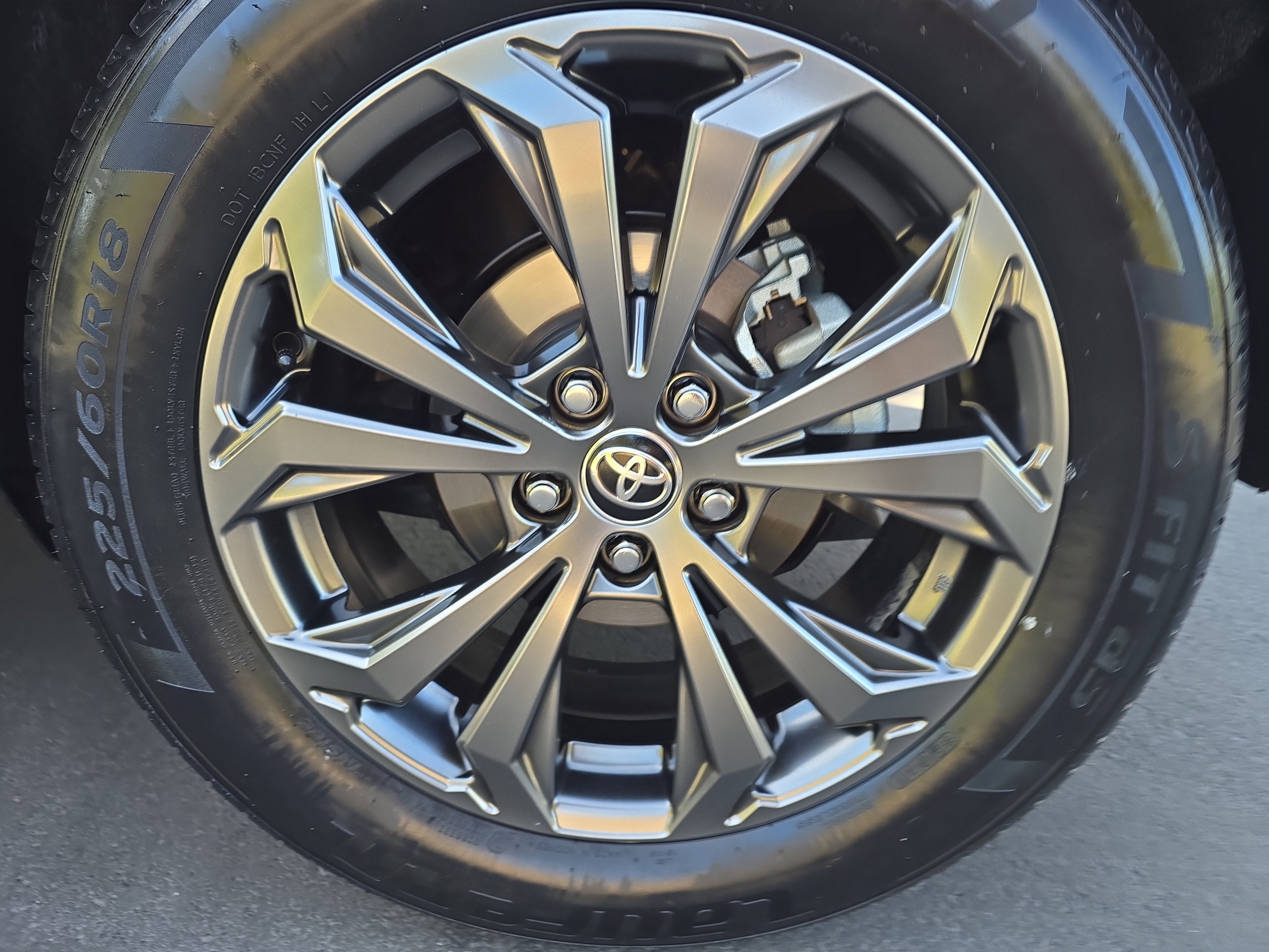 2025 Toyota RAV4 Hybrid XLE Premium