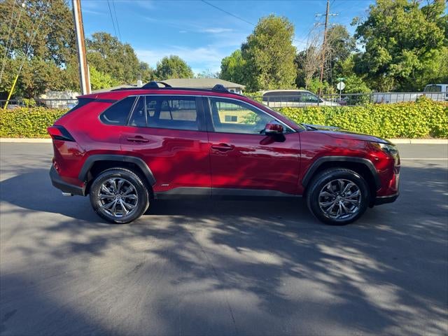 2025 Toyota RAV4 Hybrid XLE Premium