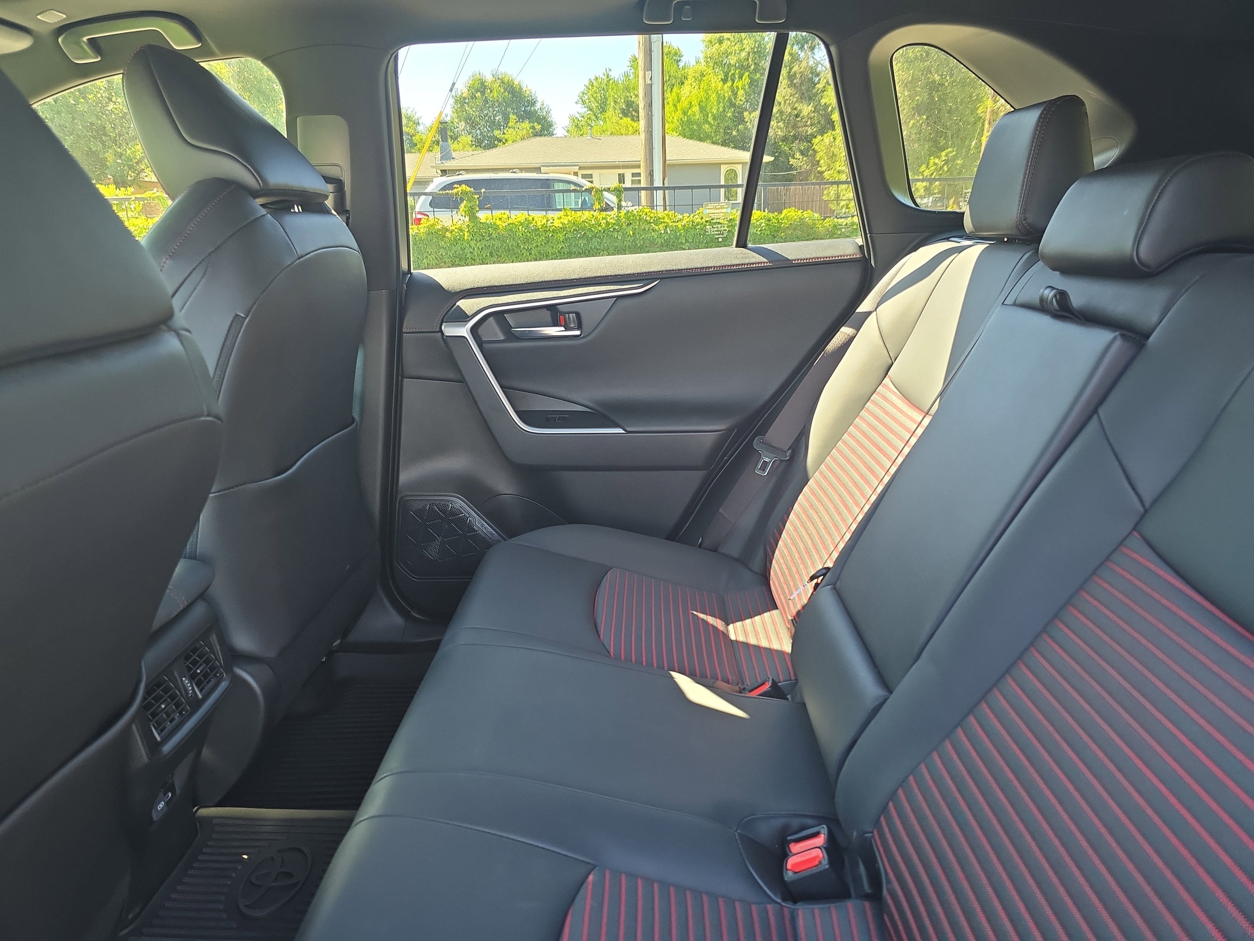 2024 Toyota RAV4 Prime XSE