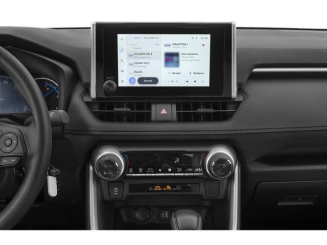 2024 Toyota RAV4 LE - Photo 10