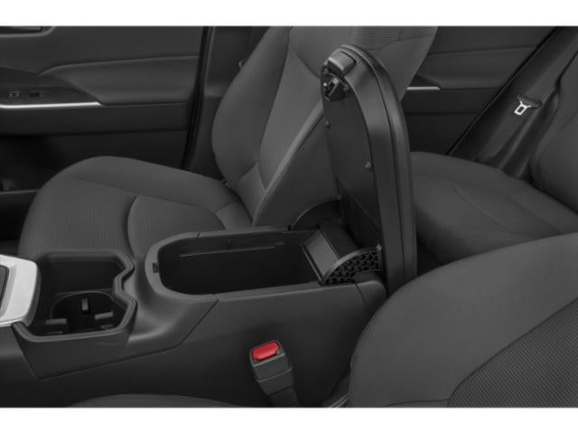 2024 Toyota RAV4 LE - Photo 14