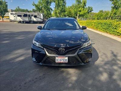 2018 Toyota Camry SE