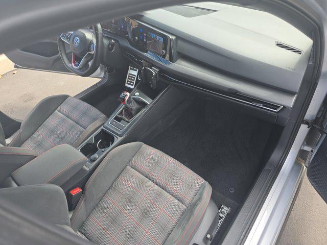 2022 Volkswagen Golf GTI S