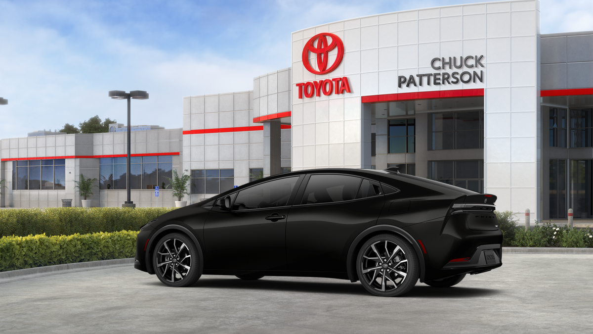 2027 Toyota Prius Plug-in Hybrid XSE Premium