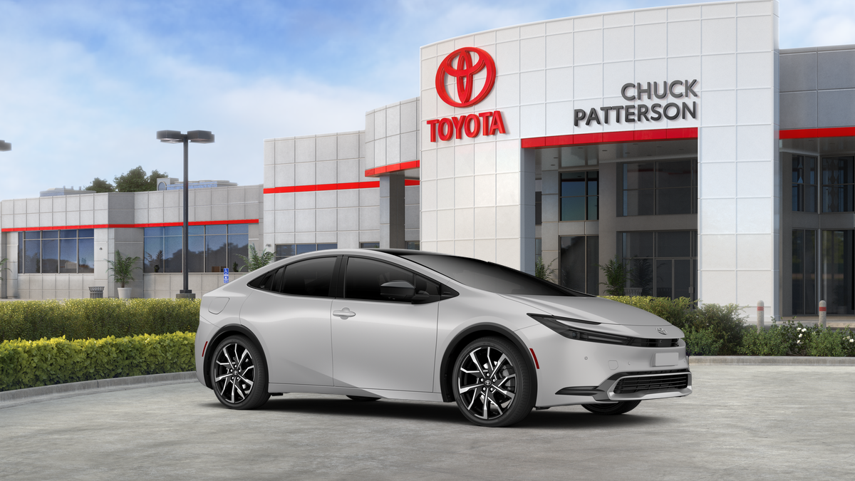 2027 Toyota Prius Plug-in Hybrid XSE Premium