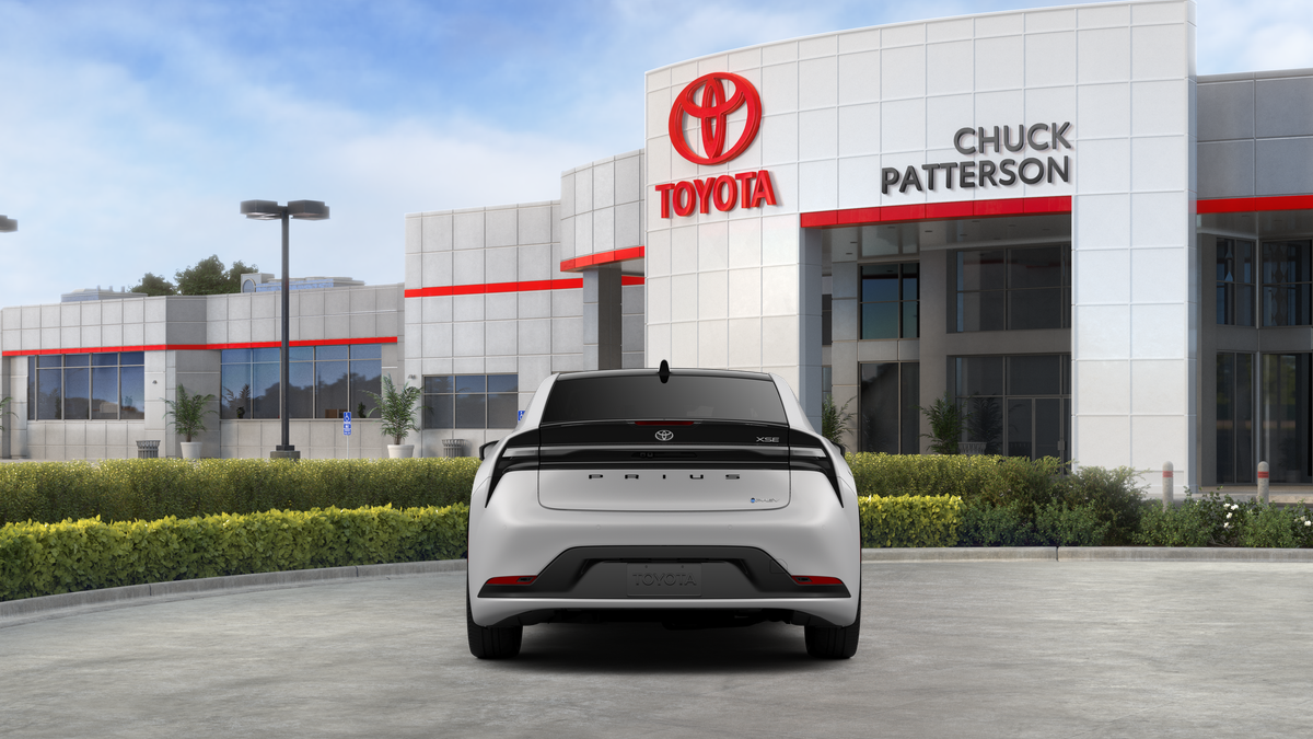 2027 Toyota Prius Plug-in Hybrid XSE Premium