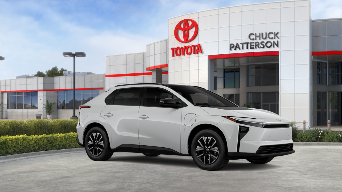 2027 Toyota bZ XLE