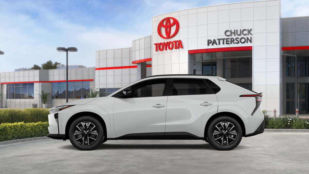 2027 Toyota bZ XLE
